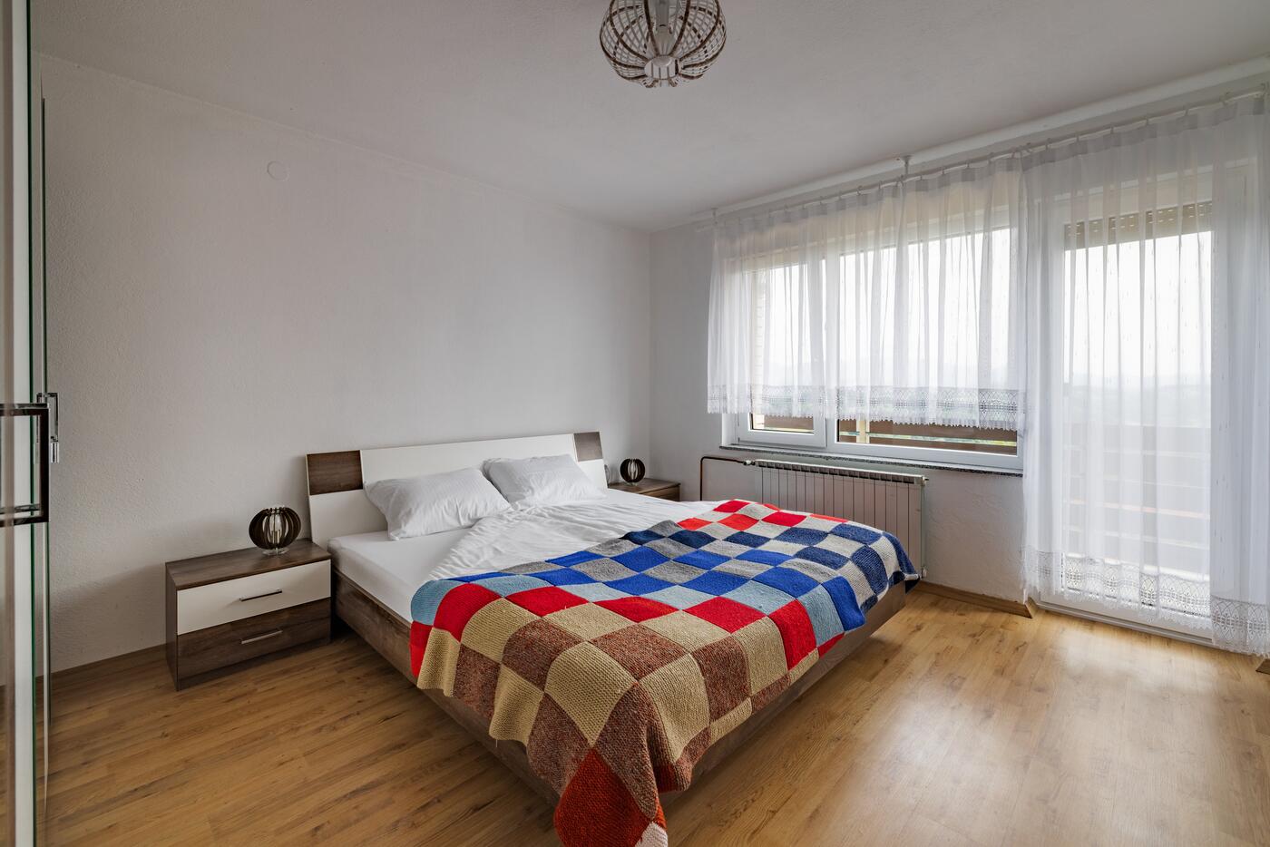 Razgled na gore – Apartma Pri Ajheci